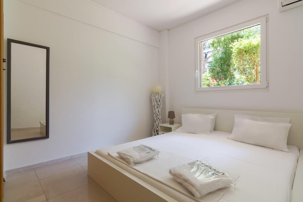 Comfy Apartment Close To Floisvos Beach Aten Exteriör bild